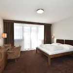 Janik Jasna 3*